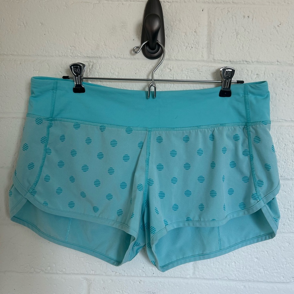 Lululemon Women's Blue Polka Dot Shorts